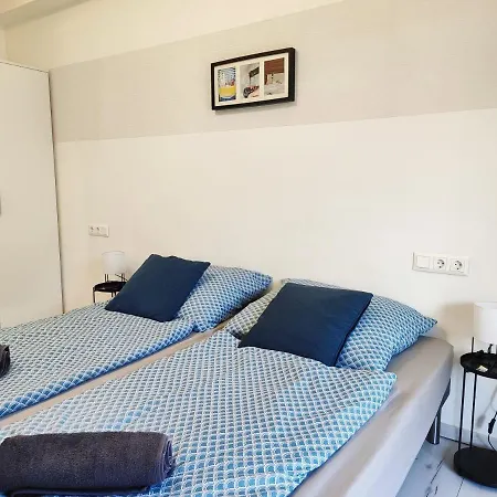 Petit Paul Apartment *